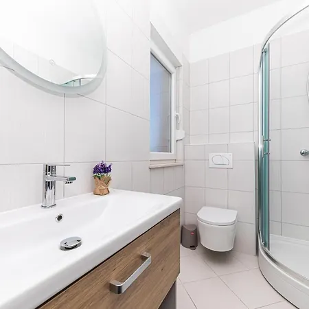 Beautiful Apartment In Marina