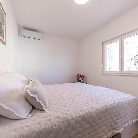 Daire Beautiful Apartment In Marina